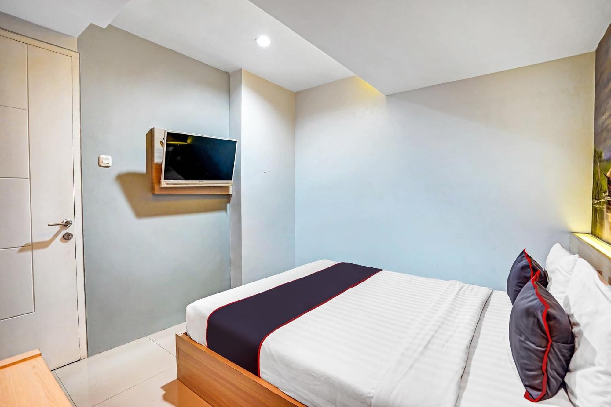 Capital O 90888 Bintang Diponggo Residence Сурабая Экстерьер фото