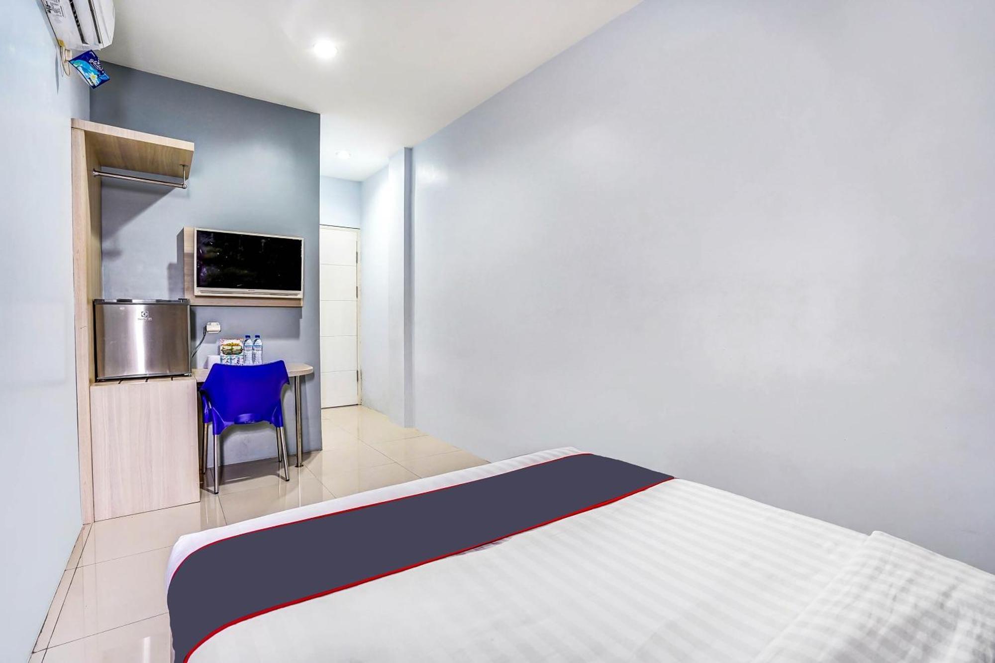 Capital O 90888 Bintang Diponggo Residence Сурабая Экстерьер фото